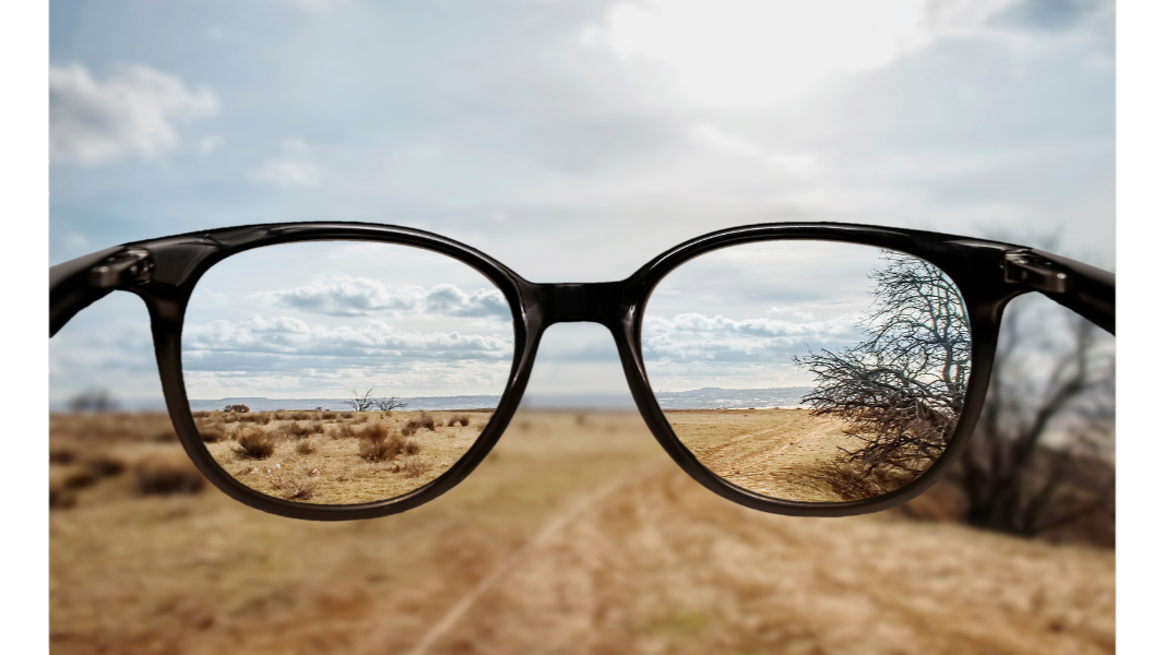 Think CLEARly: The Emotionally Intelligent Framework for Solving Tough Problems Without Losing Your Cool